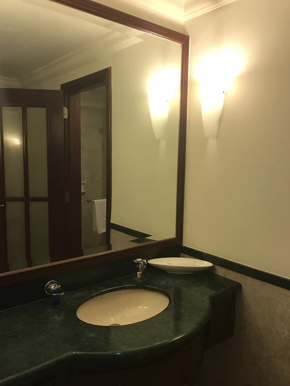 Luxy Service Suites At Times Square Kl Kuala Lumpur Exterior foto